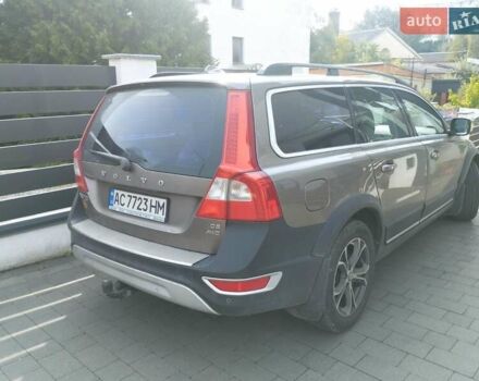 Коричневый Вольво ХС70, объемом двигателя 2.4 л и пробегом 195 тыс. км за 9999 $, фото 4 на Automoto.ua