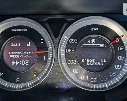 Коричневий Вольво ХС70, об'ємом двигуна 2.4 л та пробігом 165 тис. км за 15800 $, фото 15 на Automoto.ua