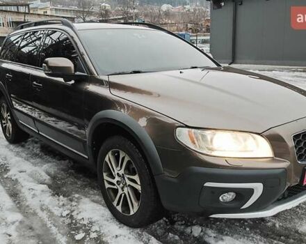 Коричневый Вольво ХС70, объемом двигателя 2 л и пробегом 243 тыс. км за 16900 $, фото 1 на Automoto.ua
