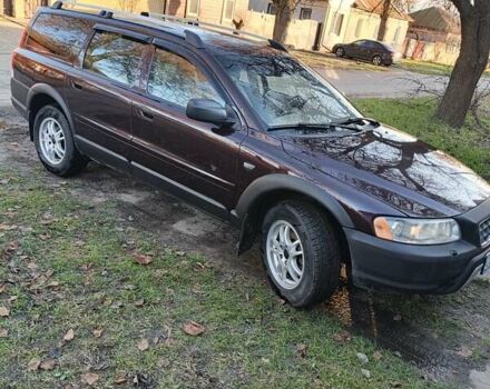 Червоний Вольво ХС70, об'ємом двигуна 2.5 л та пробігом 295 тис. км за 8500 $, фото 1 на Automoto.ua