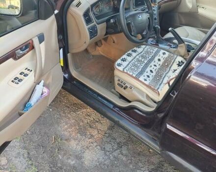 Червоний Вольво ХС70, об'ємом двигуна 2.5 л та пробігом 295 тис. км за 8500 $, фото 5 на Automoto.ua