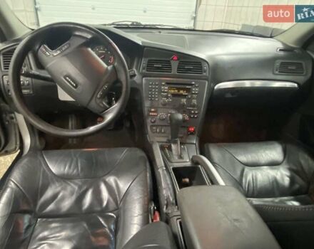 Вольво ХС70, об'ємом двигуна 0 л та пробігом 398 тис. км за 3000 $, фото 5 на Automoto.ua