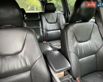 Вольво ХС70, об'ємом двигуна 2.4 л та пробігом 404 тис. км за 4999 $, фото 2 на Automoto.ua