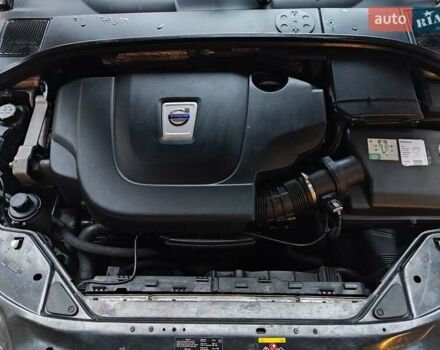 Вольво ХС70, об'ємом двигуна 1.98 л та пробігом 313 тис. км за 11000 $, фото 3 на Automoto.ua