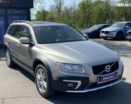 Вольво ХС70, объемом двигателя 2 л и пробегом 131 тыс. км за 17400 $, фото 2 на Automoto.ua