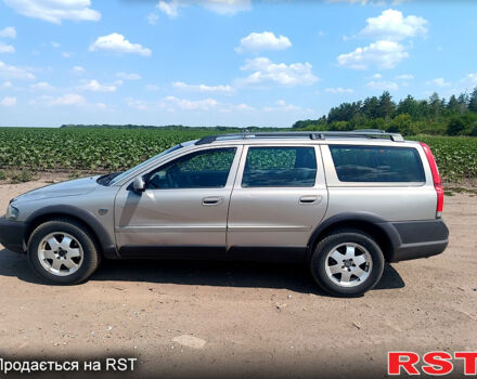 Вольво ХС70, об'ємом двигуна 2.4 л та пробігом 335 тис. км за 2600 $, фото 1 на Automoto.ua