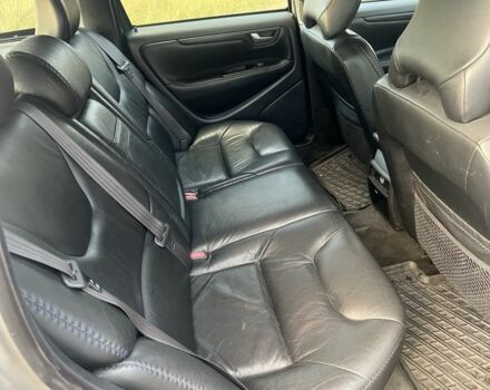 Вольво ХС70 2004 в Чугуеве на Automoto.ua Серый Вольво ХС70, объемом двигателя 2.4 л и пробегом 370 тыс. км за 3700 $, фото 9 на Automoto.ua