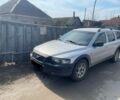 Серый Вольво ХС70, объемом двигателя 2.4 л и пробегом 200 тыс. км за 4800 $, фото 3 на Automoto.ua