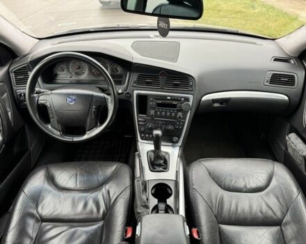 Серый Вольво ХС70, объемом двигателя 2.4 л и пробегом 300 тыс. км за 3000 $, фото 11 на Automoto.ua