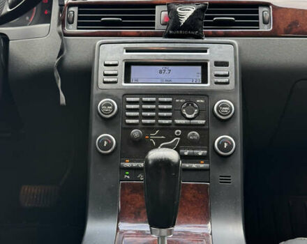 Сірий Вольво ХС70, об'ємом двигуна 3.19 л та пробігом 180 тис. км за 10600 $, фото 12 на Automoto.ua