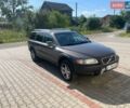 Серый Вольво ХС70, объемом двигателя 2.4 л и пробегом 227 тыс. км за 8300 $, фото 1 на Automoto.ua