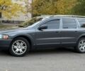 Серый Вольво ХС70, объемом двигателя 2.4 л и пробегом 299 тыс. км за 5297 $, фото 2 на Automoto.ua