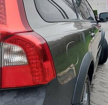 Серый Вольво ХС70, объемом двигателя 3.19 л и пробегом 265 тыс. км за 9500 $, фото 8 на Automoto.ua