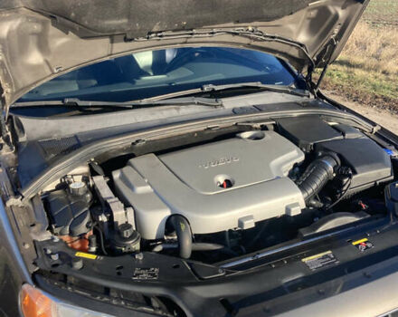 Сірий Вольво ХС70, об'ємом двигуна 2.4 л та пробігом 380 тис. км за 11000 $, фото 5 на Automoto.ua