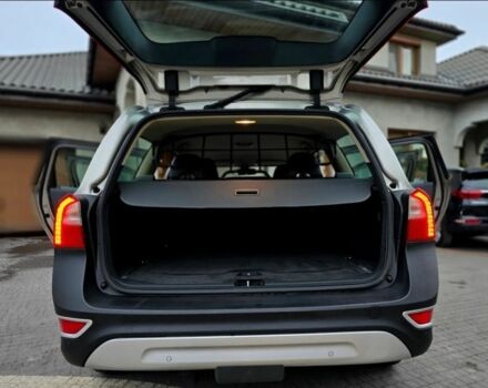 Серый Вольво ХС70, объемом двигателя 0 л и пробегом 283 тыс. км за 2900 $, фото 9 на Automoto.ua