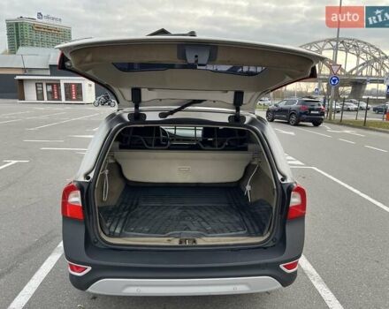 Серый Вольво ХС70, объемом двигателя 3.19 л и пробегом 208 тыс. км за 12000 $, фото 16 на Automoto.ua