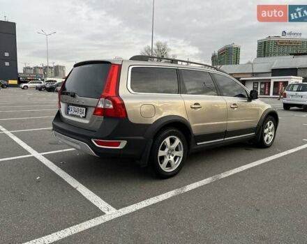 Серый Вольво ХС70, объемом двигателя 3.19 л и пробегом 208 тыс. км за 12000 $, фото 4 на Automoto.ua