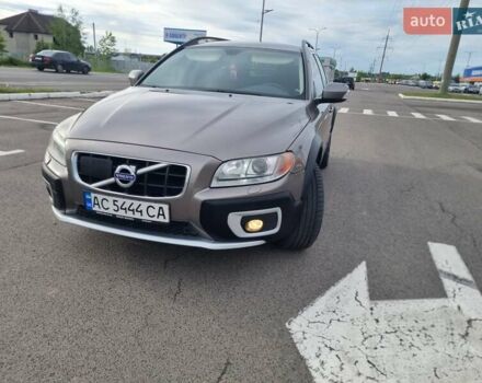 Серый Вольво ХС70, объемом двигателя 2.4 л и пробегом 283 тыс. км за 10500 $, фото 5 на Automoto.ua