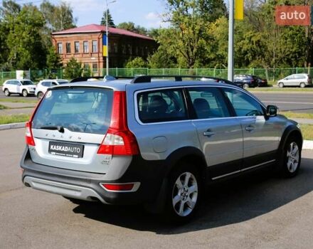 Серый Вольво ХС70, объемом двигателя 3.2 л и пробегом 138 тыс. км за 10500 $, фото 5 на Automoto.ua