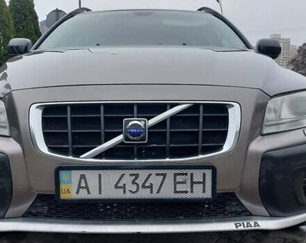 Серый Вольво ХС70, объемом двигателя 3.19 л и пробегом 265 тыс. км за 9500 $, фото 2 на Automoto.ua