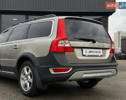 Серый Вольво ХС70, объемом двигателя 3.19 л и пробегом 208 тыс. км за 11990 $, фото 5 на Automoto.ua