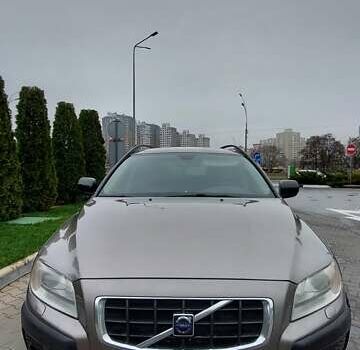 Серый Вольво ХС70, объемом двигателя 3.19 л и пробегом 265 тыс. км за 9500 $, фото 7 на Automoto.ua