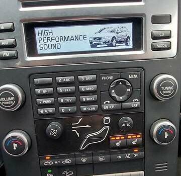 Серый Вольво ХС70, объемом двигателя 3.19 л и пробегом 265 тыс. км за 9500 $, фото 19 на Automoto.ua