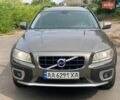 Серый Вольво ХС70, объемом двигателя 2.4 л и пробегом 320 тыс. км за 12999 $, фото 4 на Automoto.ua