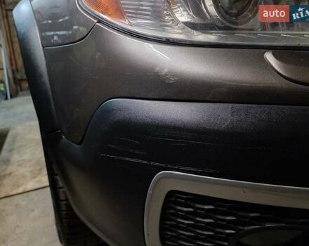 Серый Вольво ХС70, объемом двигателя 2.4 л и пробегом 251 тыс. км за 12800 $, фото 61 на Automoto.ua