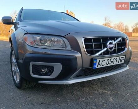 Серый Вольво ХС70, объемом двигателя 2.4 л и пробегом 251 тыс. км за 12800 $, фото 58 на Automoto.ua