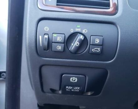 Серый Вольво ХС70, объемом двигателя 2.95 л и пробегом 273 тыс. км за 11800 $, фото 18 на Automoto.ua