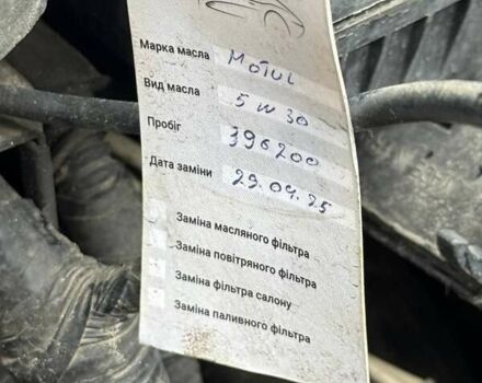 Сірий Вольво ХС70, об'ємом двигуна 2.4 л та пробігом 397 тис. км за 16000 $, фото 26 на Automoto.ua