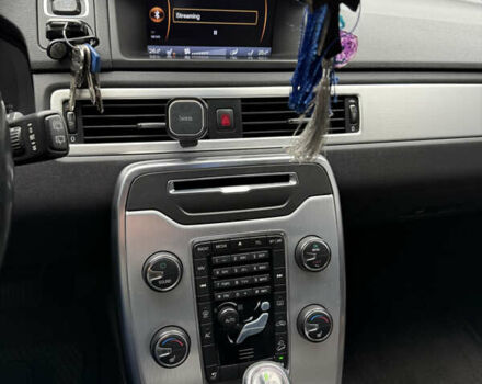 Сірий Вольво ХС70, об'ємом двигуна 2.4 л та пробігом 273 тис. км за 15500 $, фото 5 на Automoto.ua