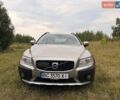 Серый Вольво ХС70, объемом двигателя 3 л и пробегом 299 тыс. км за 15999 $, фото 1 на Automoto.ua
