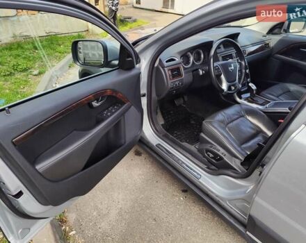 Серый Вольво ХС70, объемом двигателя 3 л и пробегом 268 тыс. км за 15200 $, фото 8 на Automoto.ua