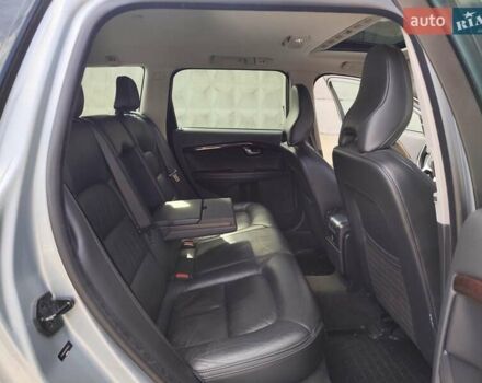 Серый Вольво ХС70, объемом двигателя 3 л и пробегом 268 тыс. км за 15200 $, фото 13 на Automoto.ua