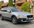 Сірий Вольво ХС70, об'ємом двигуна 2 л та пробігом 318 тис. км за 14900 $, фото 1 на Automoto.ua