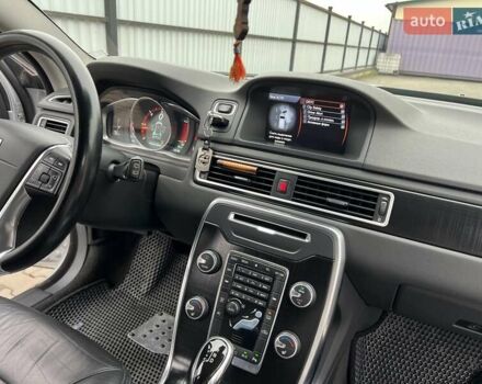 Серый Вольво ХС70, объемом двигателя 1.98 л и пробегом 250 тыс. км за 14999 $, фото 37 на Automoto.ua