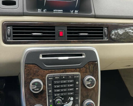 Сірий Вольво ХС70, об'ємом двигуна 3 л та пробігом 207 тис. км за 16900 $, фото 8 на Automoto.ua