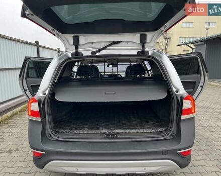 Серый Вольво ХС70, объемом двигателя 1.98 л и пробегом 250 тыс. км за 14999 $, фото 50 на Automoto.ua