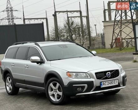 Серый Вольво ХС70, объемом двигателя 1.98 л и пробегом 250 тыс. км за 14999 $, фото 4 на Automoto.ua