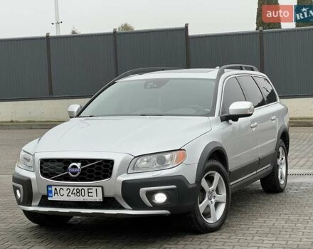 Серый Вольво ХС70, объемом двигателя 1.98 л и пробегом 250 тыс. км за 14999 $, фото 1 на Automoto.ua