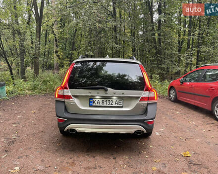 Сірий Вольво ХС70, об'ємом двигуна 3 л та пробігом 207 тис. км за 16900 $, фото 4 на Automoto.ua