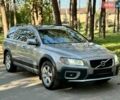 Серый Вольво ХС70, объемом двигателя 2.4 л и пробегом 167 тыс. км за 14999 $, фото 1 на Automoto.ua