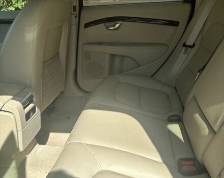 Сірий Вольво ХС70, об'ємом двигуна 2 л та пробігом 130 тис. км за 16500 $, фото 13 на Automoto.ua