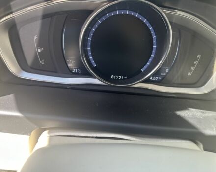 Сірий Вольво ХС70, об'ємом двигуна 2 л та пробігом 130 тис. км за 16500 $, фото 4 на Automoto.ua