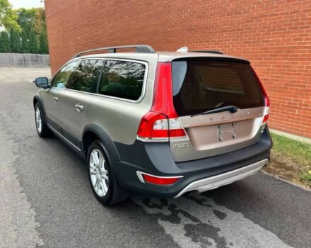 Серый Вольво ХС70, объемом двигателя 2.5 л и пробегом 78 тыс. км за 6700 $, фото 4 на Automoto.ua