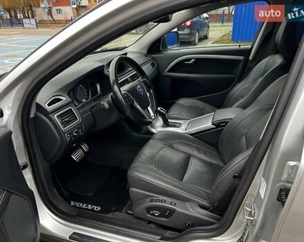 Сірий Вольво ХС70, об'ємом двигуна 2.4 л та пробігом 240 тис. км за 19700 $, фото 10 на Automoto.ua