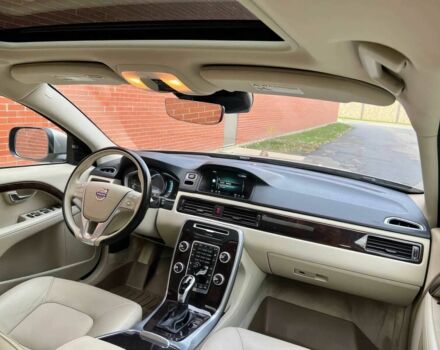 Серый Вольво ХС70, объемом двигателя 2.5 л и пробегом 78 тыс. км за 6700 $, фото 9 на Automoto.ua