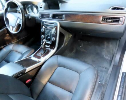 Серый Вольво ХС70, объемом двигателя 2.5 л и пробегом 72 тыс. км за 7250 $, фото 6 на Automoto.ua